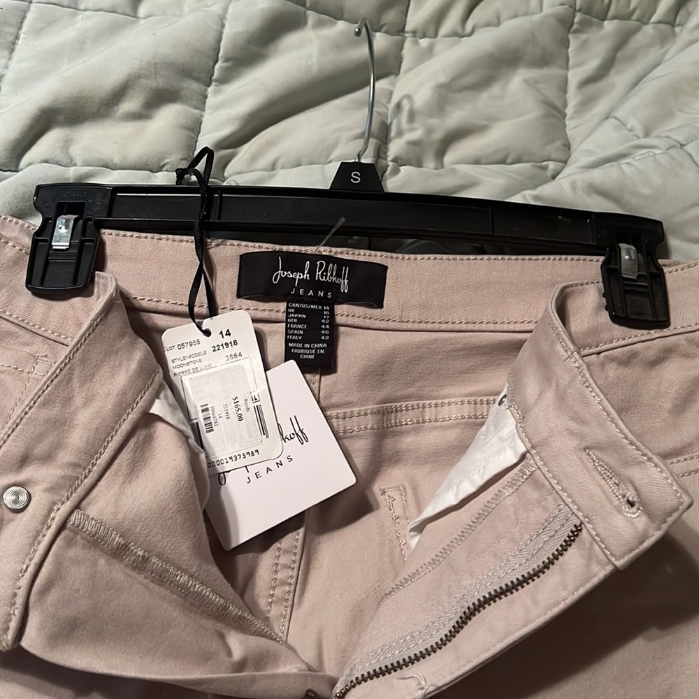 Joseph Ribkoff capris - Picture 4 of 4